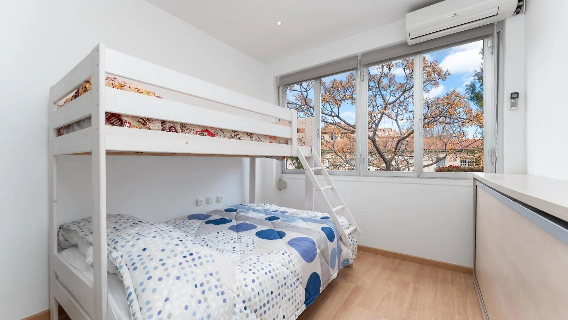 Dom wakacyjny Willa La Sagrera House Barcelona